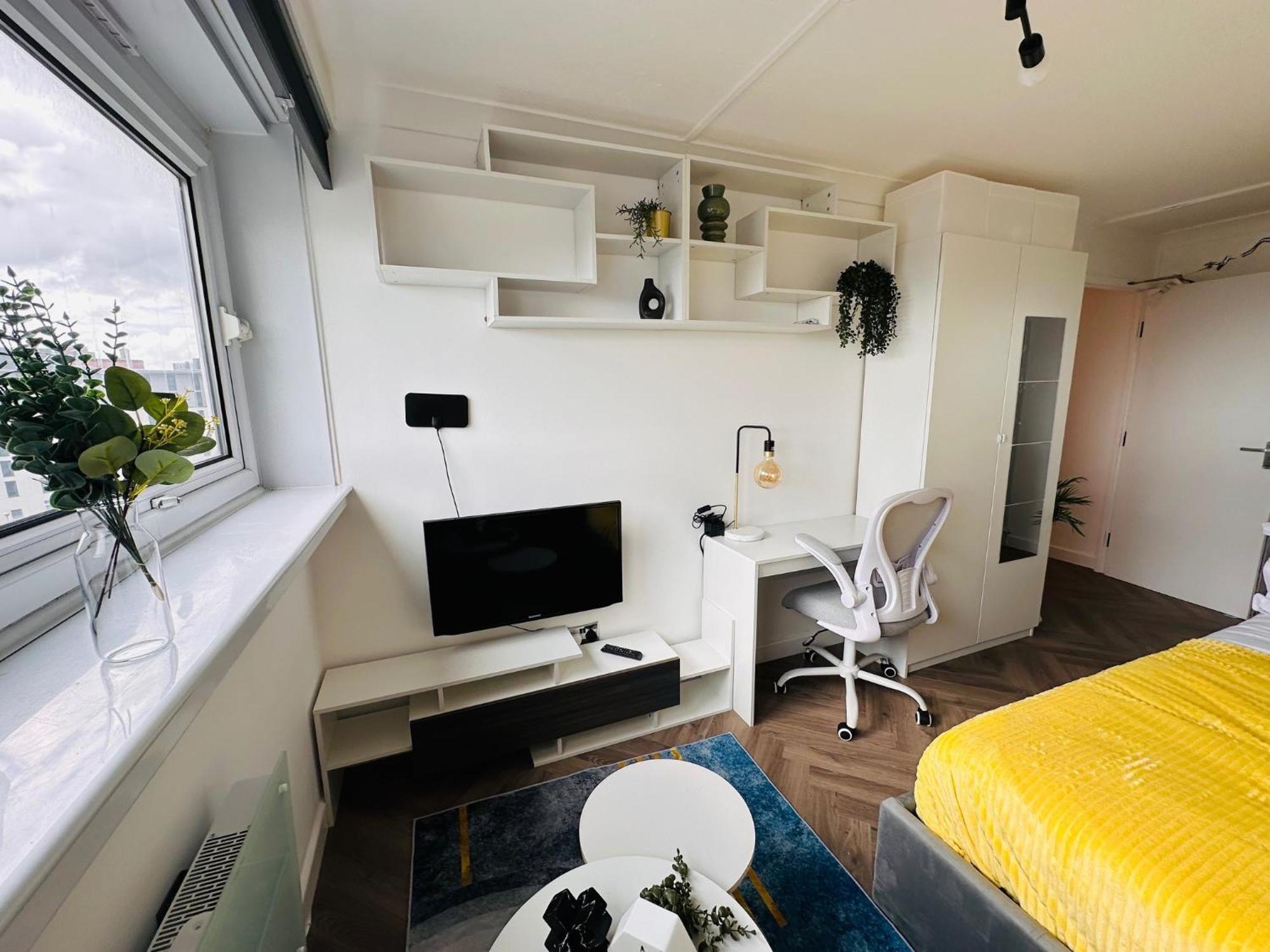 R1 - Private Room In Modern Shared Apartment, Each With Kitchenette, Central Birmingham Zewnętrze zdjęcie