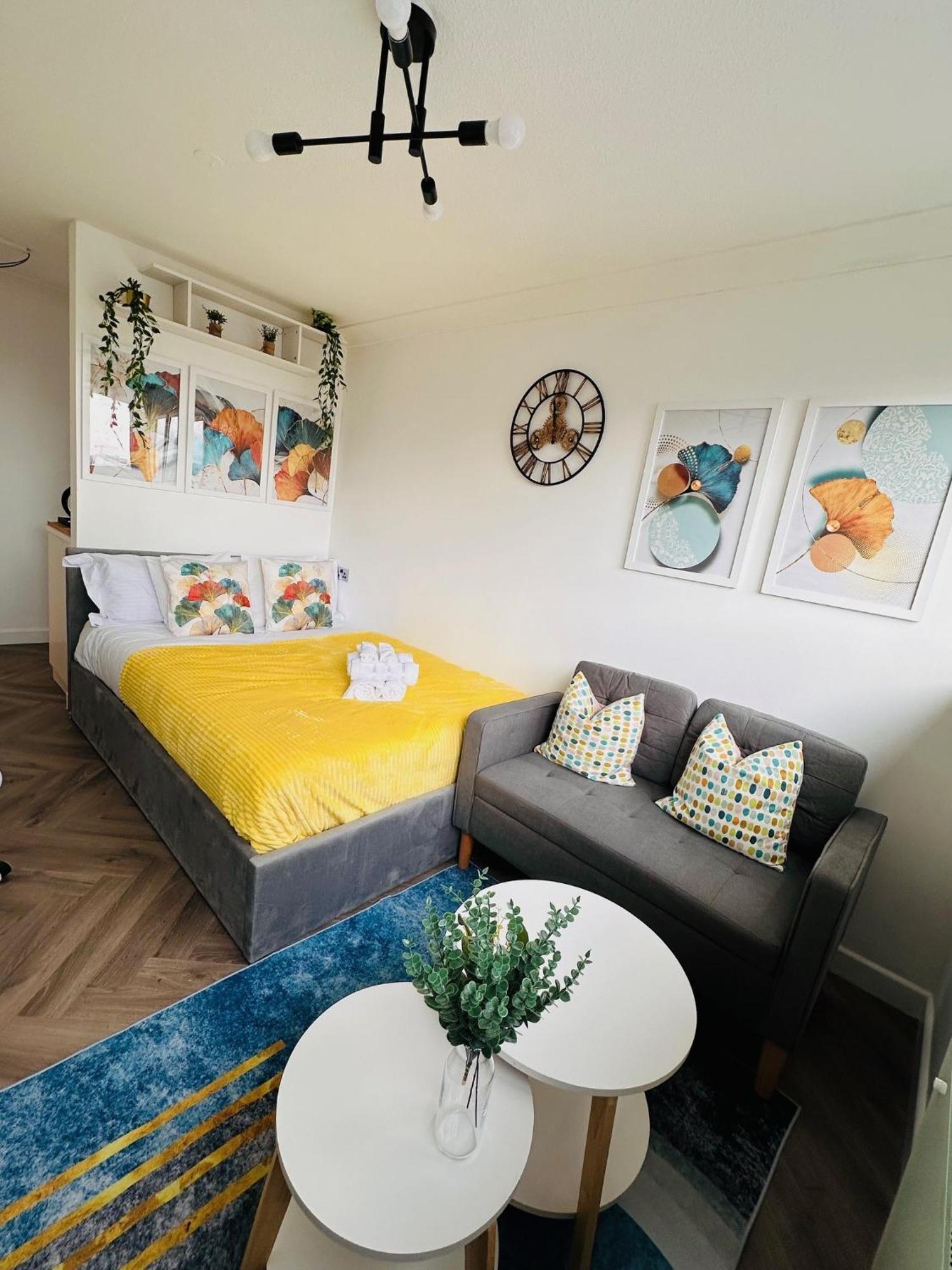 R1 - Private Room In Modern Shared Apartment, Each With Kitchenette, Central Birmingham Zewnętrze zdjęcie